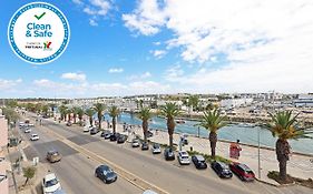 B60 - Lagos Promenade View Apartment